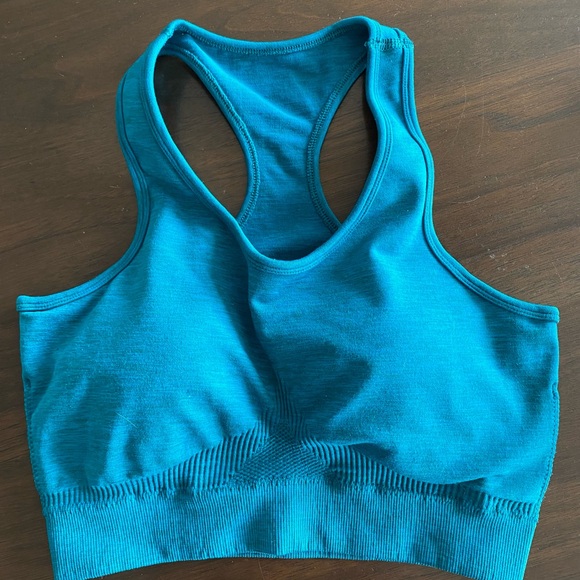 Alphalete Aero Bra - Picture 2 of 2